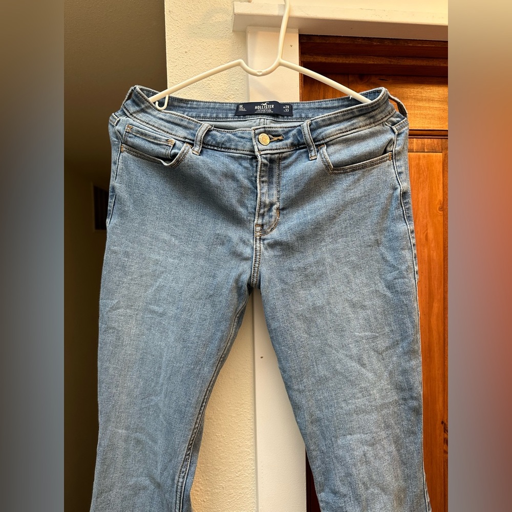 HOLLISTER low rise flair jeans, size 29 inseam is 33, light blue wash